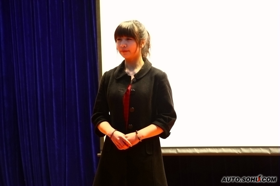 吉利模特图片_北京车展吉利展台礼仪选秀大曝