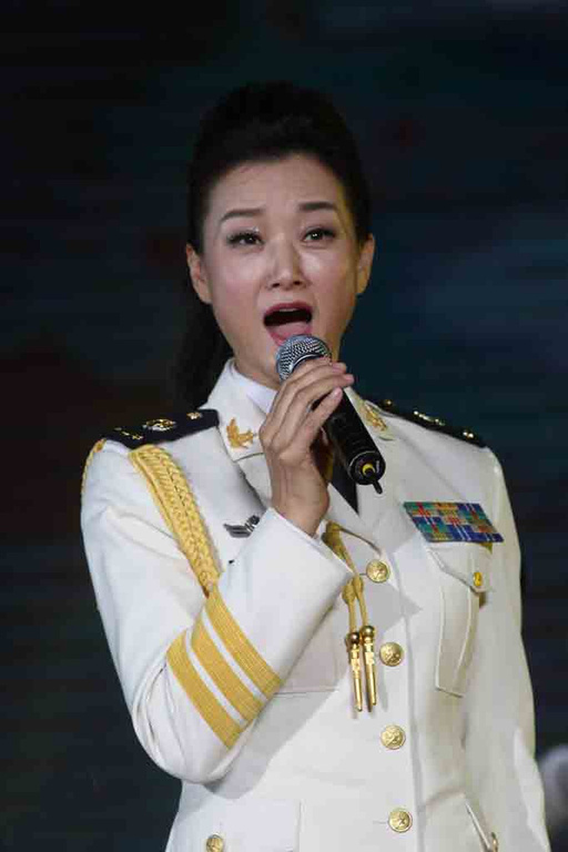 歌曲不白活一回毛阿敏演唱曲谱_毛阿敏的相思曲谱(3)