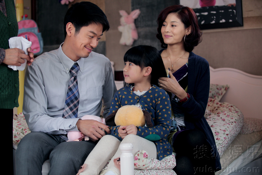 《女人的抉择》曝婚纱剧照 芦芳生王媛可续前