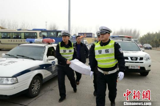 收入证明_高速交警的收入