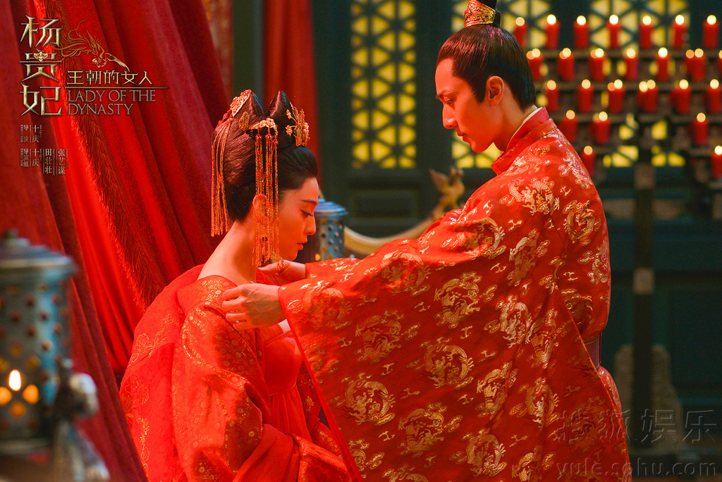 【视频】唐服和汉服的区别,唐服和汉服的区别