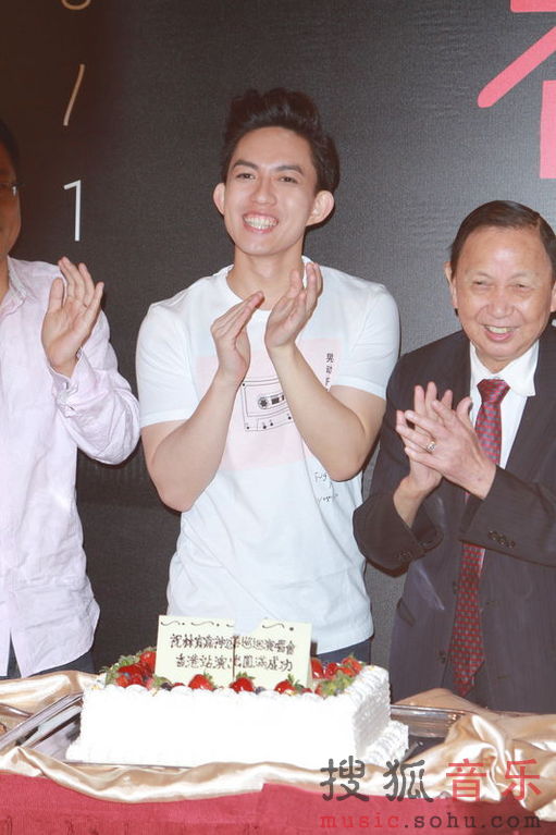 林宥嘉圆红馆梦 偶像黄耀明作嘉宾-林宥嘉,黄耀