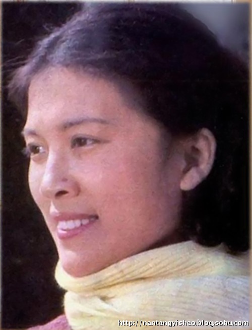 宋春丽惊艳青涩照曝光 揭秘鲜为人知无子婚姻
