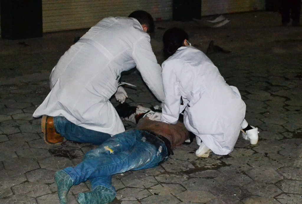  小车起火致5死 _海宁车祸致5死2伤图片_宜宾惨