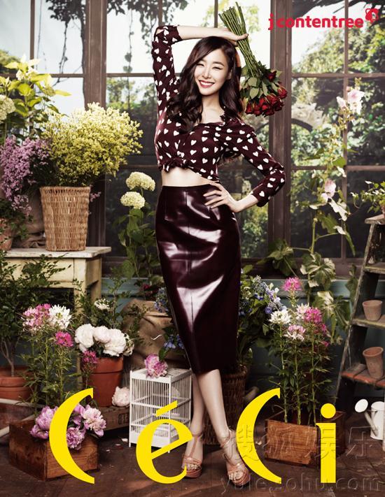 <em>少女时代Tiffany</em>登中韩泰三国<em>杂志</em>封面527930