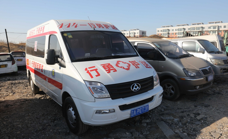 沈阳打击黑车 黑殡葬车黑出租成治理重点8233