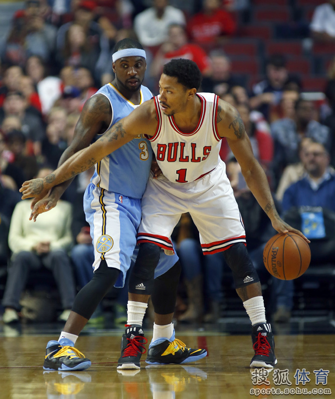 高清图:公牛VS掘金 加索尔勇猛封堵罗斯PK劳