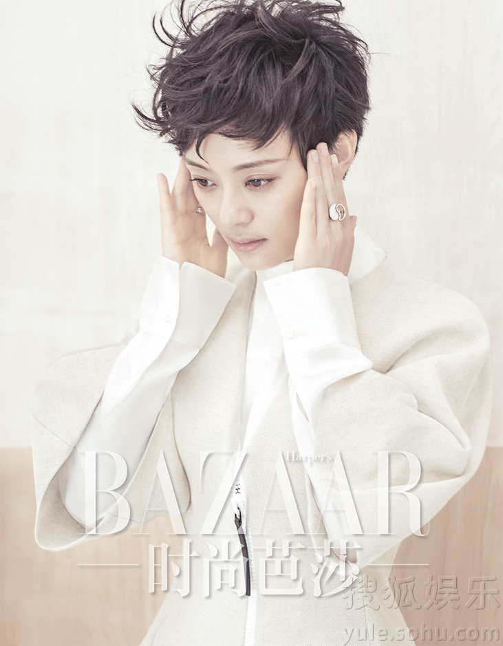 孙俪时尚大片曝光 干练短发表情俏皮