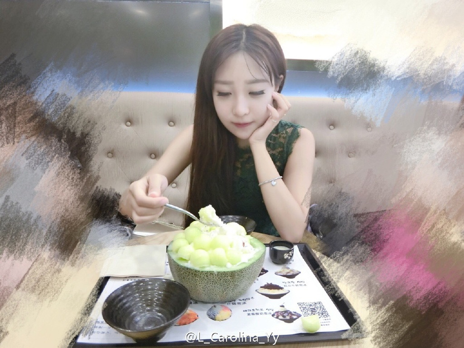 恒大新援李源一女友曝光 清纯可爱小鸟依人(图