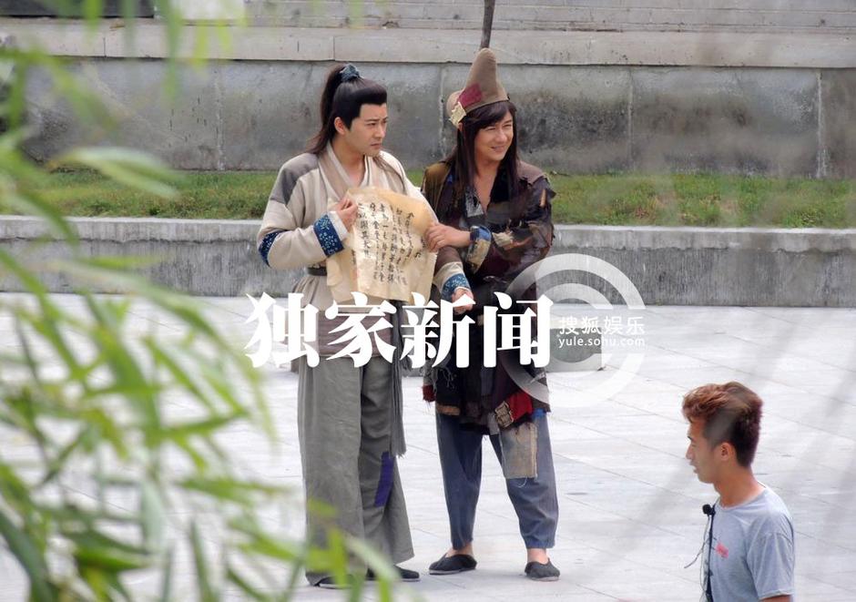独家:陈浩民穿乞丐服拍戏 济公演上瘾孜孜不倦