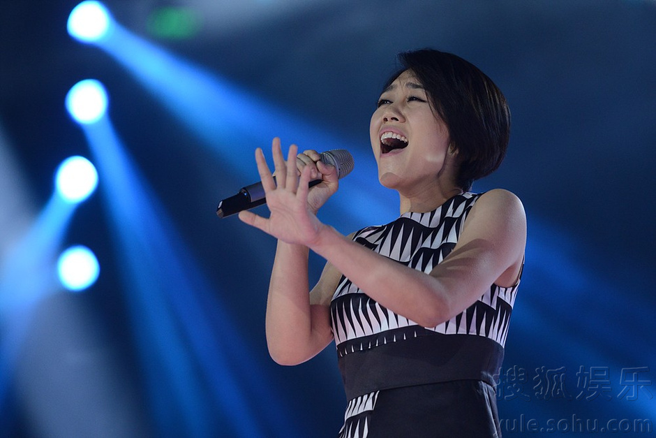 汪峰战队唱响导师考核 那张渔网遭遇选择障碍