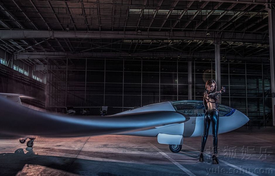 性感女神孟瑶变身超级女特工 盼接特工角色-娱