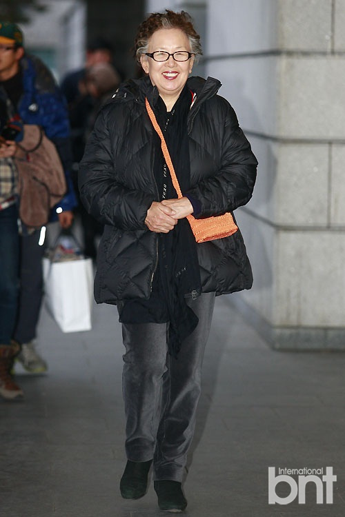 主演李泰兰李允智等出席《王家一家人》庆功宴