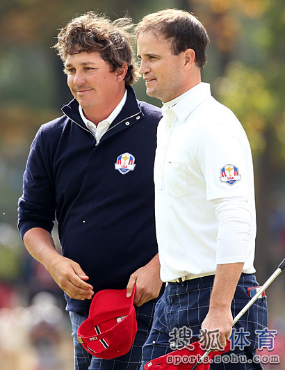 图:全面了解杜夫纳 美娇妻高智商好口嚼烟草5