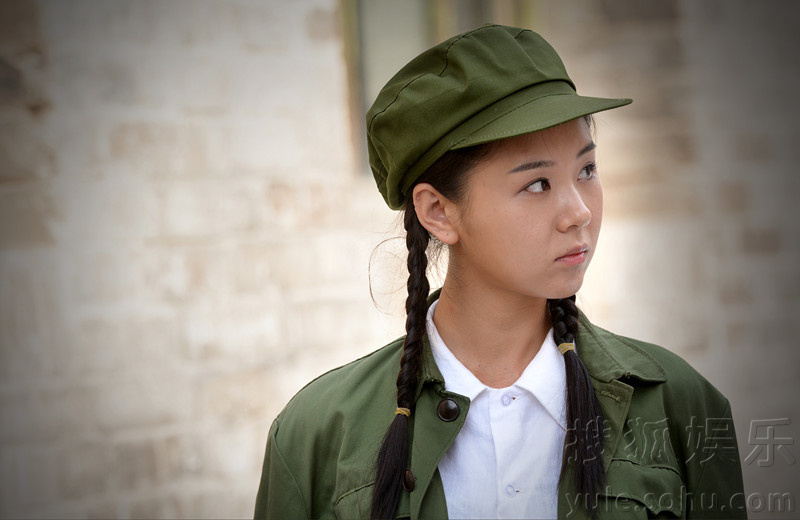 《平凡的世界》热播 李小萌获封"萌女神"