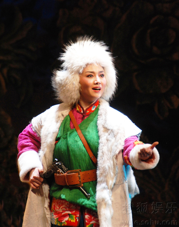 全国地方戏剧目展演龙江剧《鲜儿》剧照