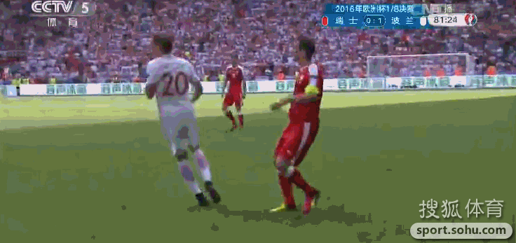 进球回放:沙奇里腾空倒钩世界波 翻跟头狂庆祝