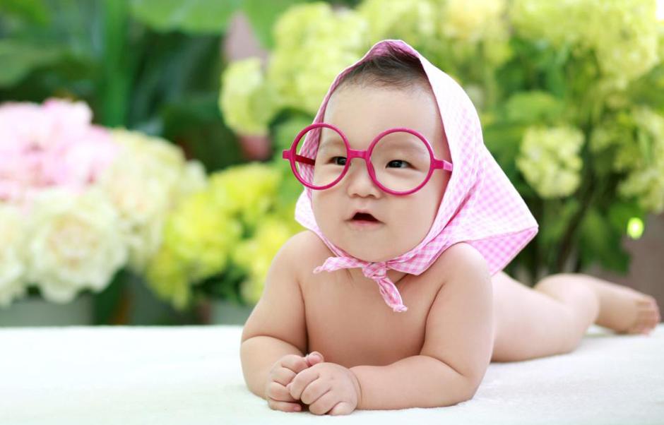 简单5招掌握儿童摄影技巧5066141-教育图片库