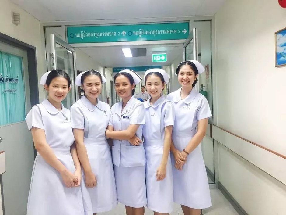 泰国小护士正妹爆红网络,美到让人想生病9061