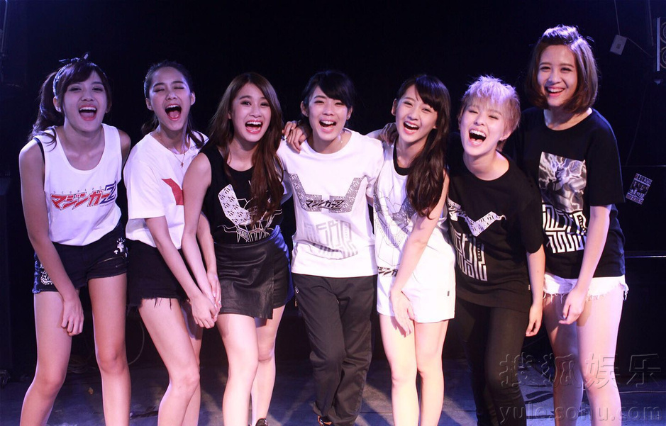 淘气天使A'N'D北京开唱 与千位粉丝哭成泪人7