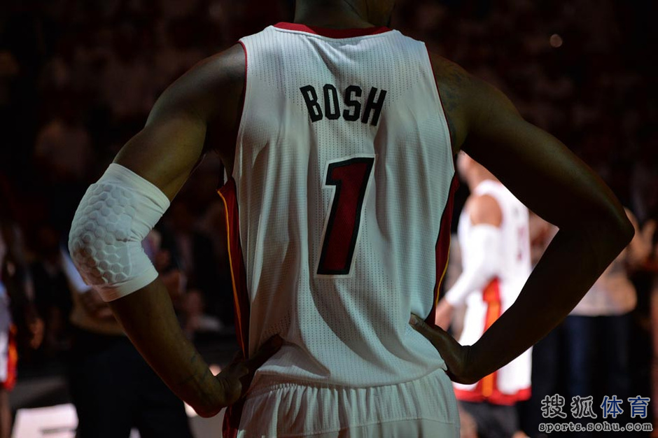 11日精选图:伦纳德射翻詹姆斯 奥登上场两分钟