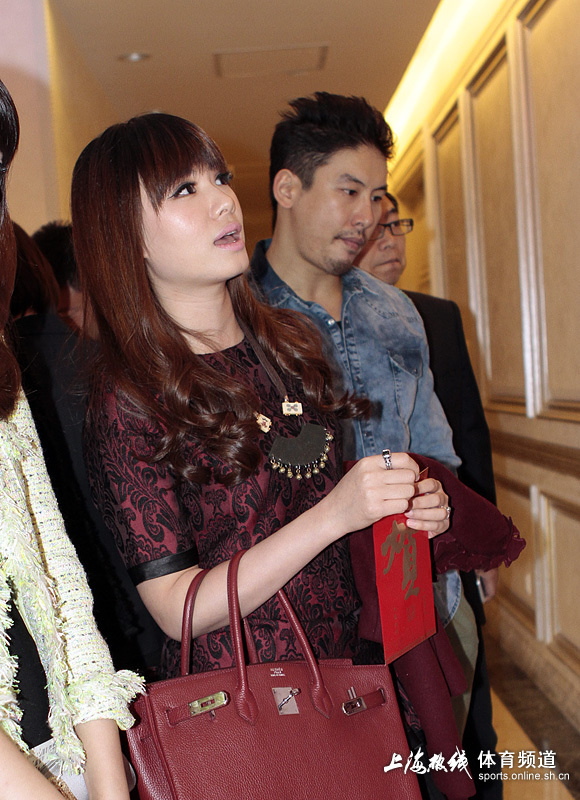 上海主持人万蒂妮结婚