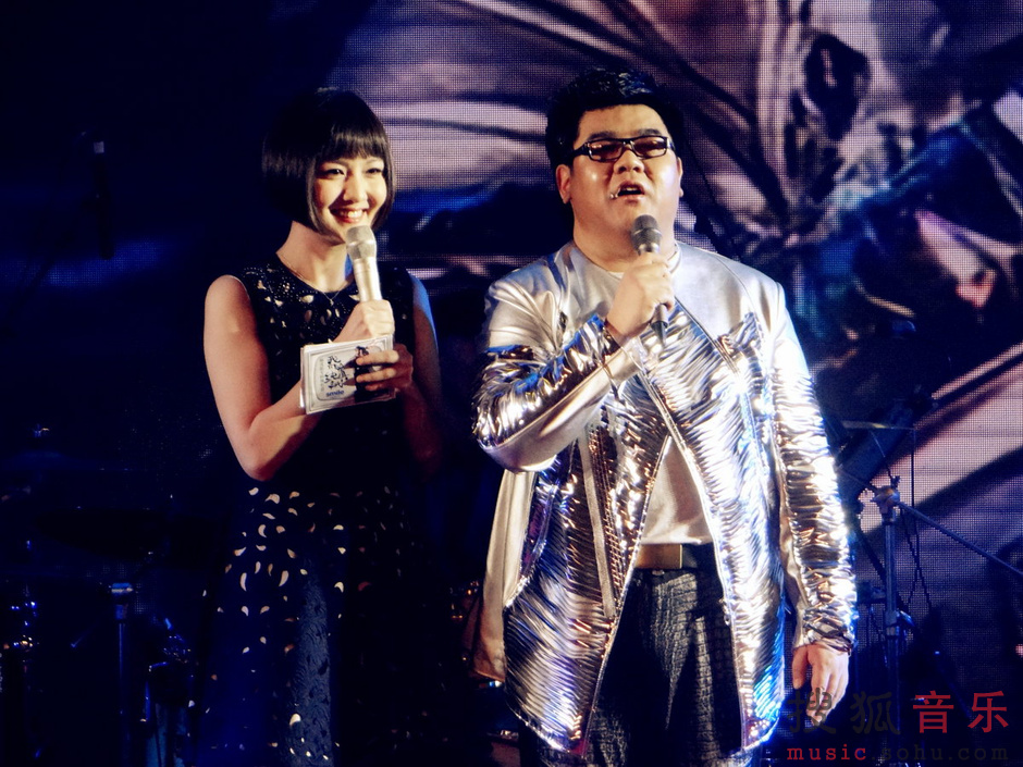 杨光新专辑追忆纯真年代 分享歌曲背后故事-音