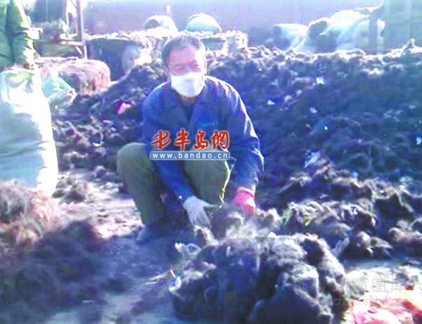 网传理发店<em>碎头发</em>被用来做酱油 专家称确实有