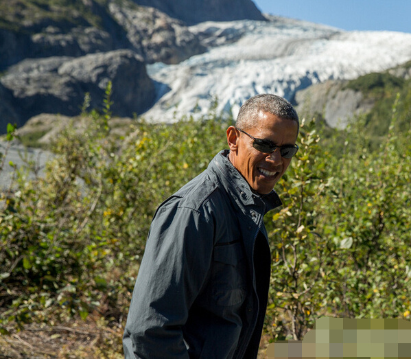 奥巴马抵达阿拉斯加州 将与贝尔荒野求生79