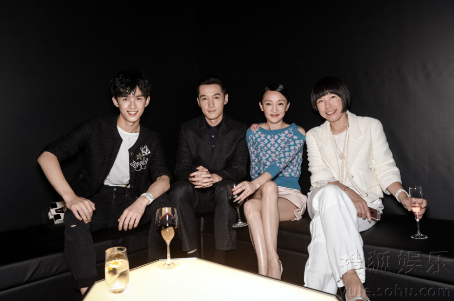 吴磊时尚首秀众星云集 网友直呼:长腿欧巴-娱乐