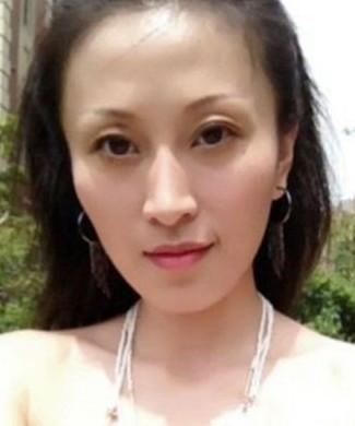 网曝杨子老婆近照 带女儿居住加拿大