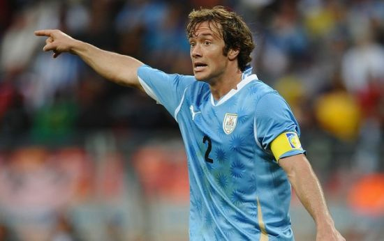 世界杯早报:卫冕冠军出局 智利<em>色女18</em>小时性爱