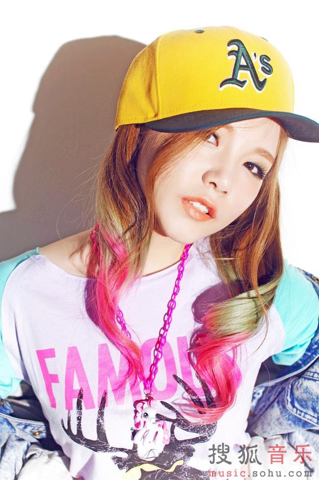 本兮爆《溺爱》溺面图 双面本兮转型糖果俏妞