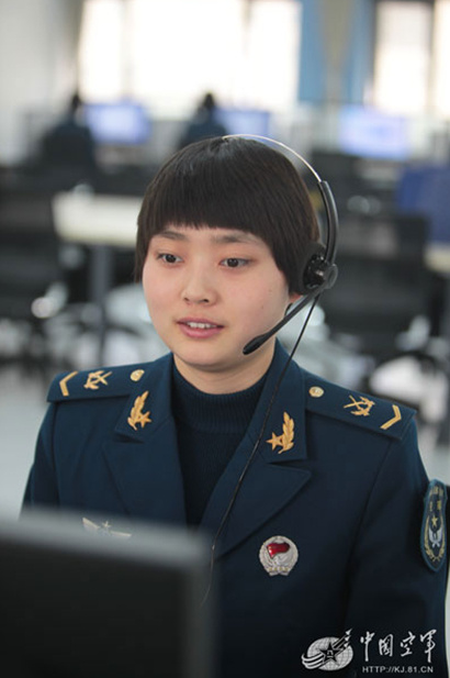 空军连队里的新生代女兵荣誉满满