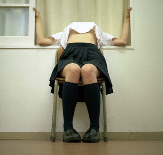 日本<em>女学生</em>拍行为<em>艺术</em>照网友大呼大胆552157