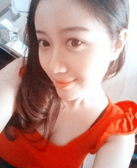 体育美女主播私照曝光 网友:韩国回来的?