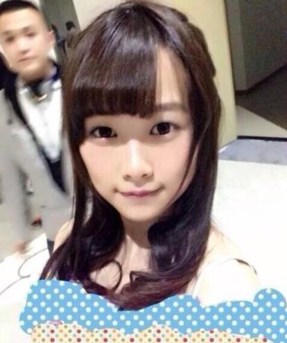 李宇春留长发了 原来春哥变成女生这么女神