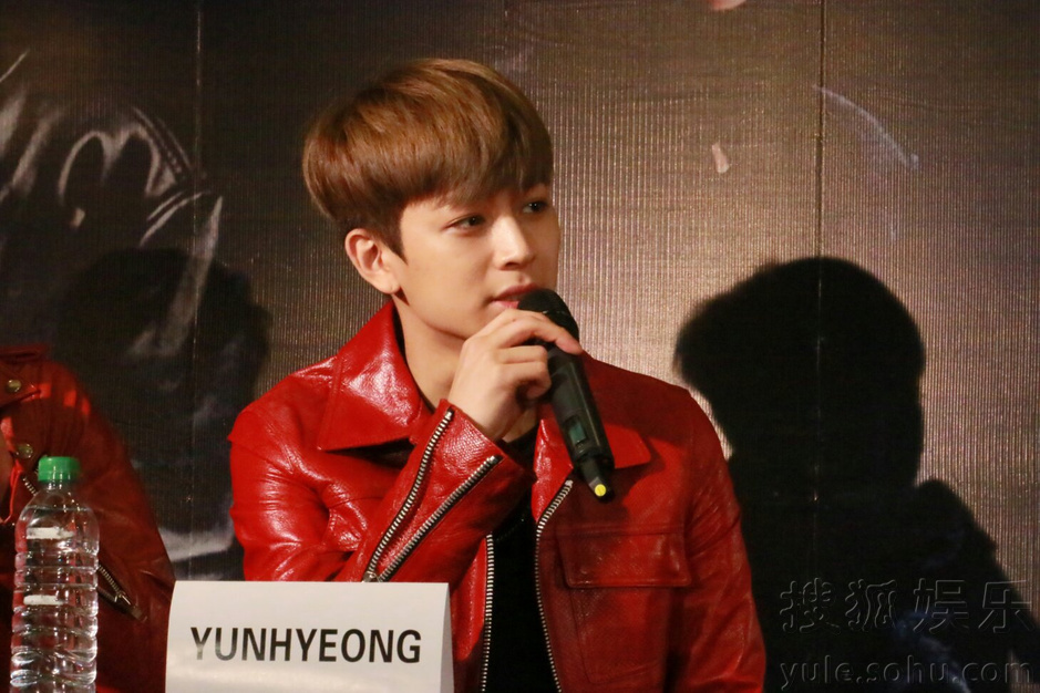 iKON上海开唱 金振焕调侃BOBBY像蟑螂8518