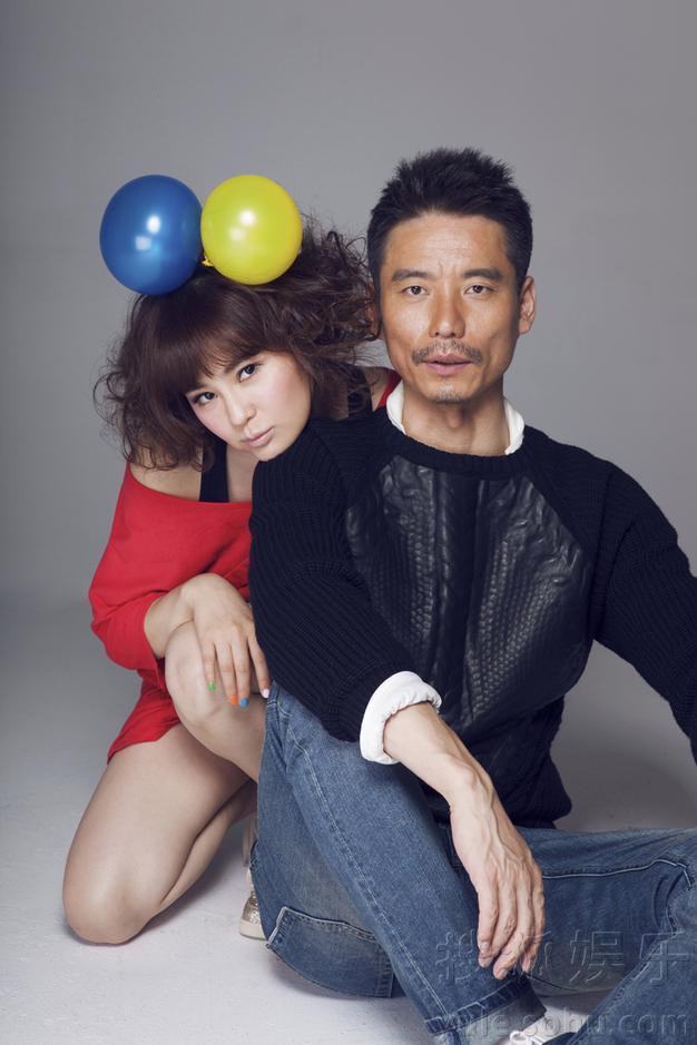 龙门镖局》杨皓宇钱芳拍写真演绎鬼马<em>红与黑</em>5