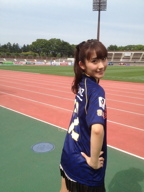 日本女优小原春香出生于1988年4