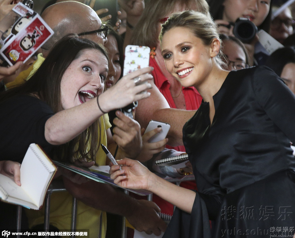 我看见了光 多伦多首映 抖森&奥尔森情侣合体