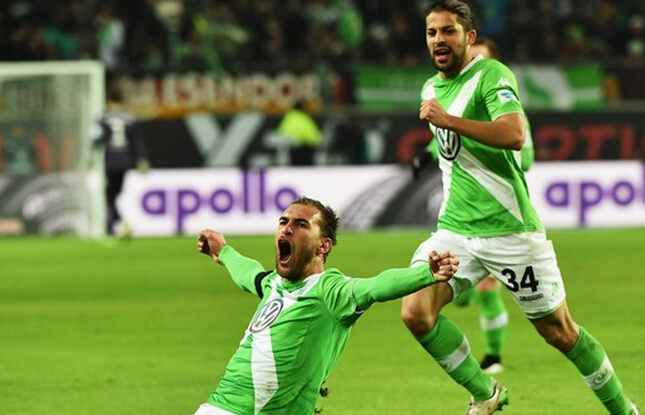 拜仁排名_拜仁慕尼黑(2)