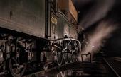 英两“标志性”蒸汽机车首相遇见证历史