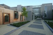 ���� UArchitects ��ɵ�һ������Ժ��Ŀ�Ľ�����ƣ�λ�ں�������Ŀ�����ĸ����֣���Բ�ͬ��...