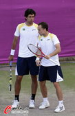 2012年8月3日，2012年伦敦奥运会网球男双1/4决赛，罗德拉/特松加2：0胜梅罗/索阿雷斯。