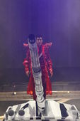 搜狐娱乐讯 2011年11月5日上海消息 11月5日，王力宏全新《MUSIC-MAN II：火力全开...
