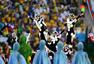 高清图：巴西世界杯开幕式第三环节 向足球致敬