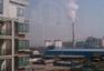 武汉汉口北环境遭污染 天上冒毒烟河中流毒水