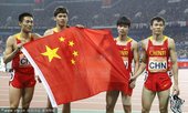 北京时间11月26日，2010年广州亚运会田径比赛在奥体中心体育场进入倒数第二天的争夺，在男子4x1...