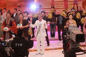 �Ѻ�����Ѷ TVB43����̨�����ᡰ��ǧ�ǻԺ�̨�족��11��19��������۽����ĵ��ӳ�¡�ؾ��У�TV...